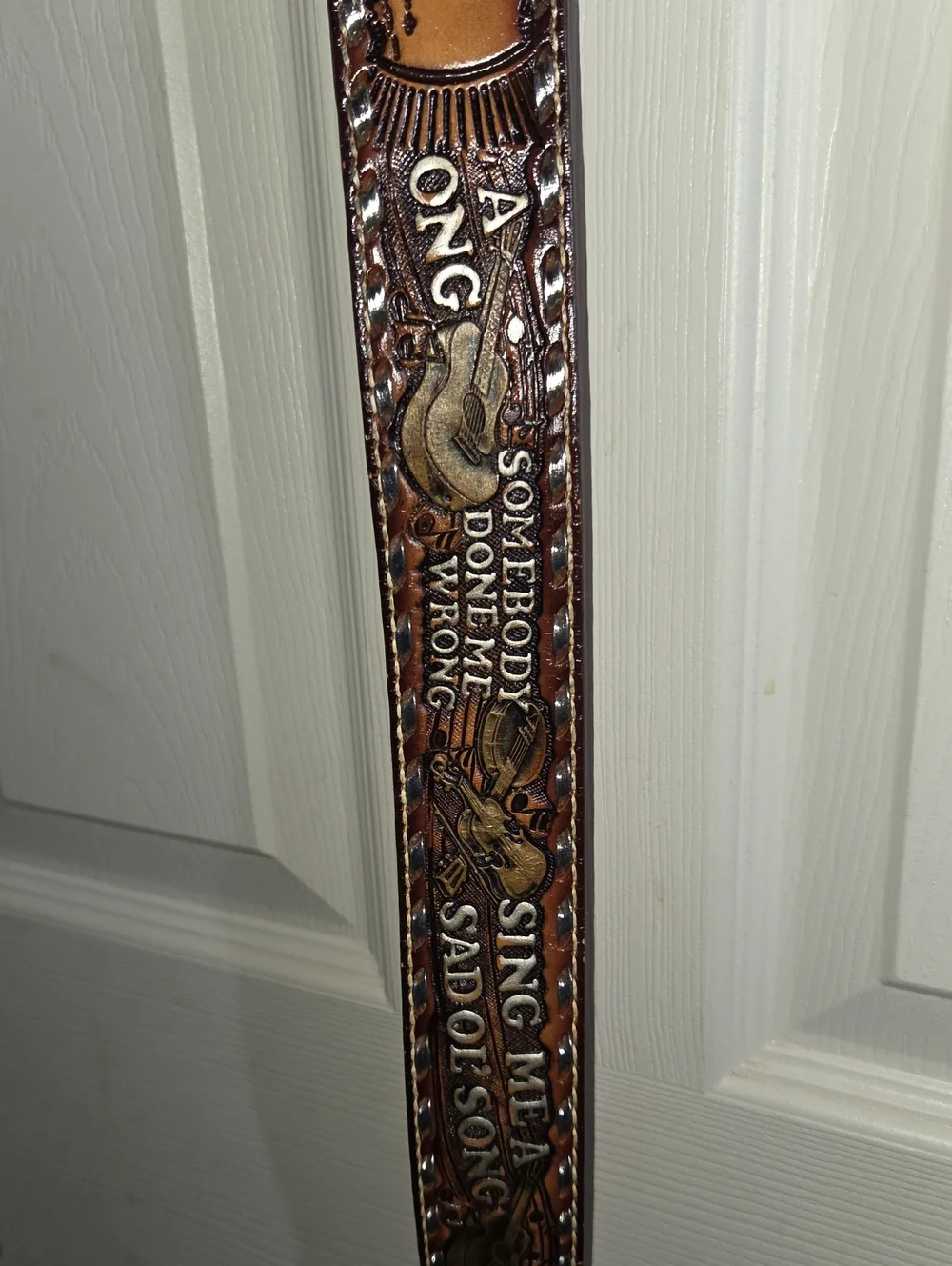 Brazos Joes Belt Co. Country Music Tooled Leather Belt Dark Brown Size 40